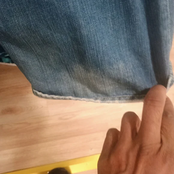 Women's Distressed Blue Jeans